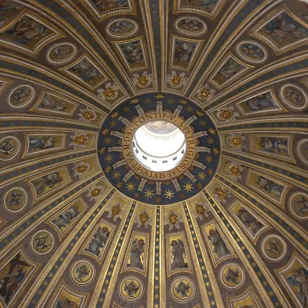 Alojamento de Acomodação e Pequeno-almoço Vatican's Keys 4*