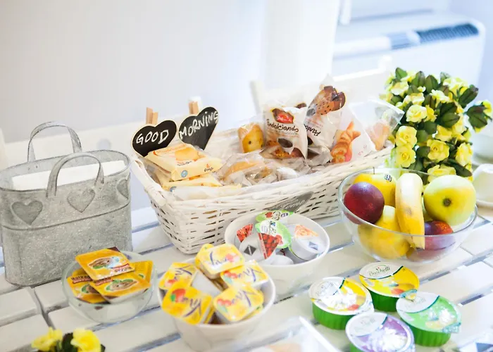 Vatican's Keys Nocleg ze śniadaniem Rzym