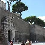 Vatican's Keys 4*