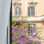 Bed & Breakfast Vatican's Keys 4*