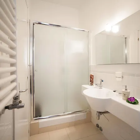 Vatican's Keys Řím