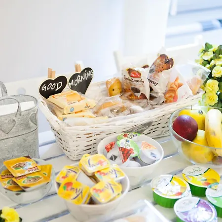 Vatican's Keys Bed & Breakfast Řím